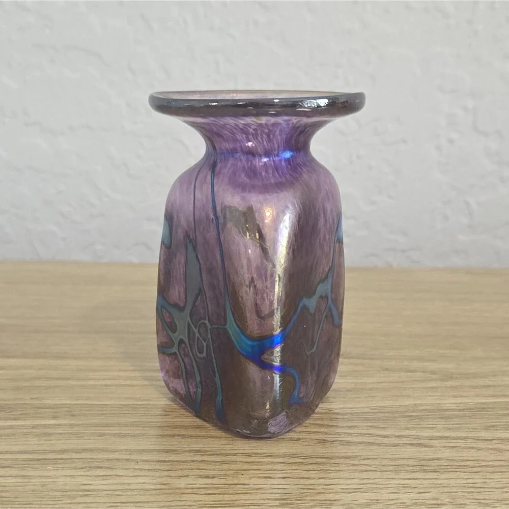Robert HeId Iridescent Purple Art Glass Vase w/Metallic Blue Signed